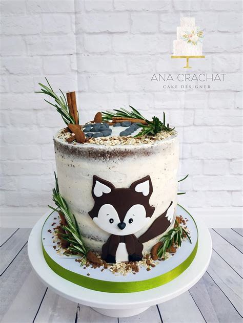 Fox Cake Decorated Cake By Ana Crachat Cake Designer CakesDecor