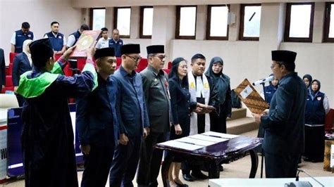 Wali Kota Lantik Empat Pejabat Disdukcapil Makassar Nusantara Insight