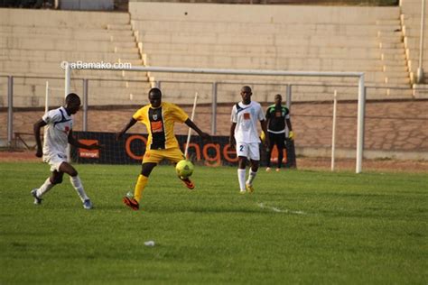 Championnat National ligue1 Orange Stade malien AS Réal aBamako Photos