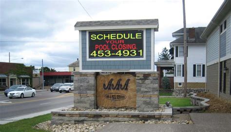 Outdoor Programmable Led Signs - adVISION LED Inc. 🇺🇸