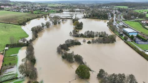 Inondations Dans Le Pas De Calais L Aa Toujours En Vigilance Rouge 247 Communes Sous L Eau