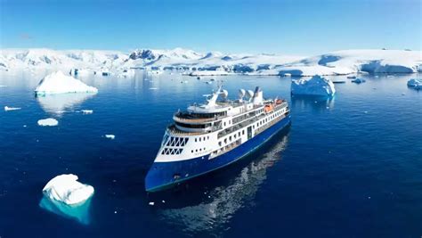 Antarctic Cruise Ships Research And Book Cruise Ships To Antarctica