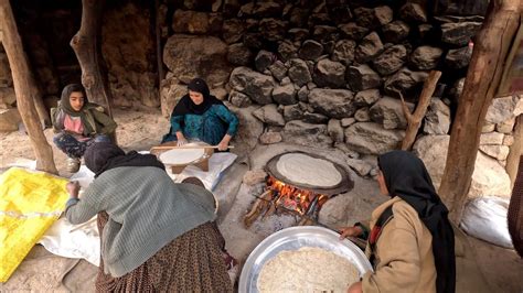 Baking Bread By Nomadic Sisters Nomadic Village Lifestyle Of Iran