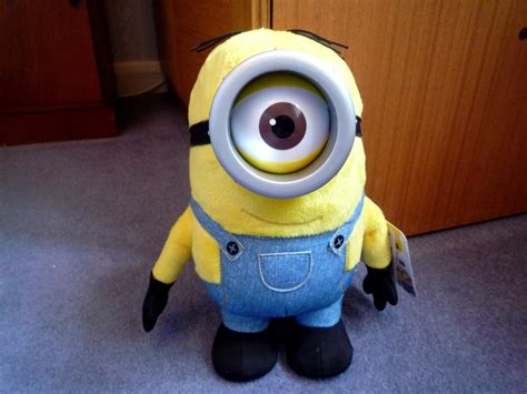 New Despicable Me 9 Minion Stuart Plush Buddies Soft Toy Age 4 Yrs