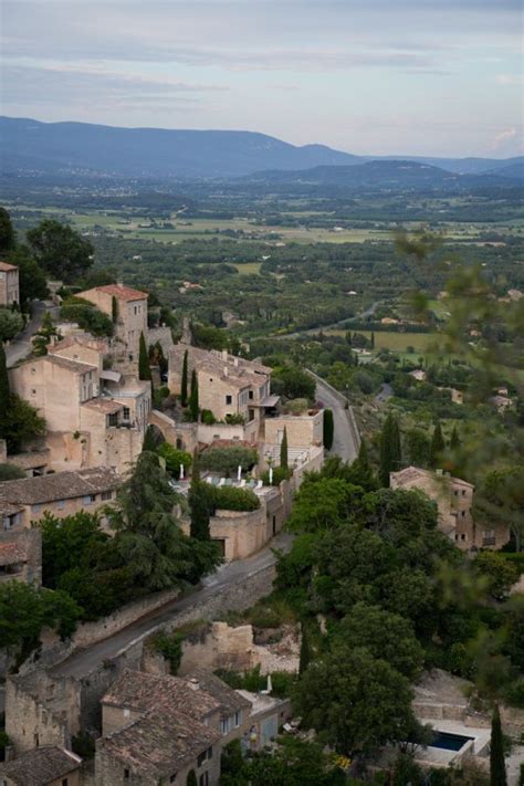 Gordes, France: Guide to Provence's Famous Hilltop Village - Bon Traveler