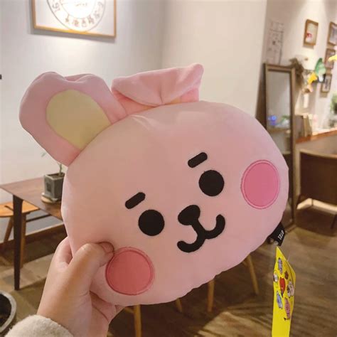 Bt21 BTS Muñeca Almohada Coche Juguete Tata Cook RJ Koya Shoky Hombre