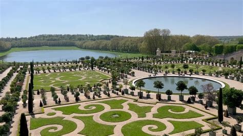 Versailles France Gardens Of The Versailles Palace Near Paris France