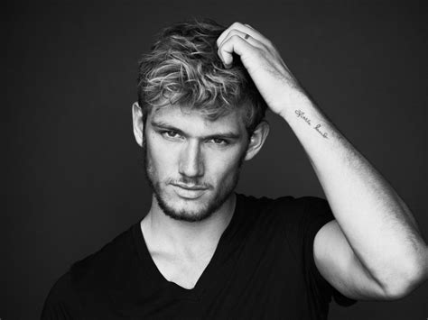 37 Facts About Alex Pettyfer