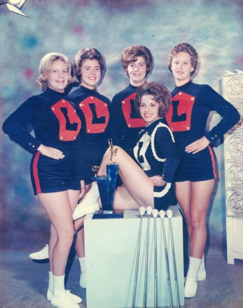 School Days Lhs Majorettes 1964 — Bd