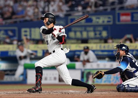 【ロッテ】サヨナラ勝ちで井口資仁監督300勝「何勝というよりチームの優勝が自分自身の目標」 プロ野球写真ニュース 日刊スポーツ