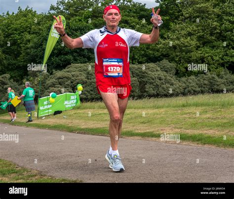 Old Man Running Marathon Hi Res Stock Photography And Images Alamy