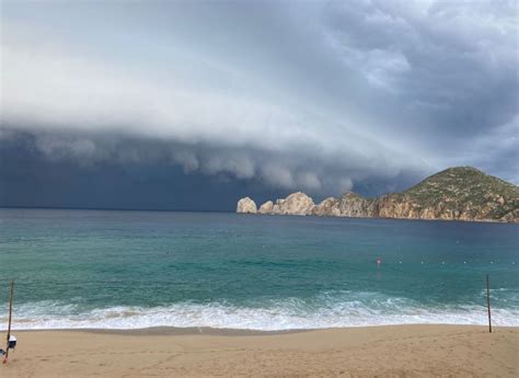 Se Intensifica Olaf A Huracán Categoría 1 Frente A Los Cabos Baja