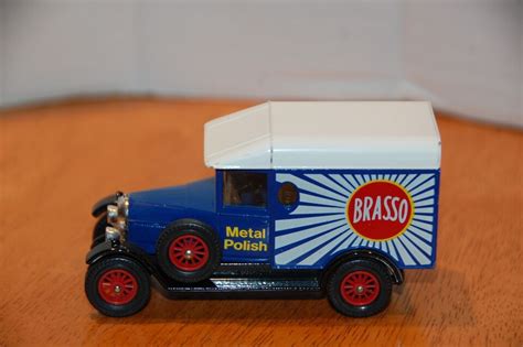 Matchbox Y Morris Cowley Van Brasso Metal Polish Ebay