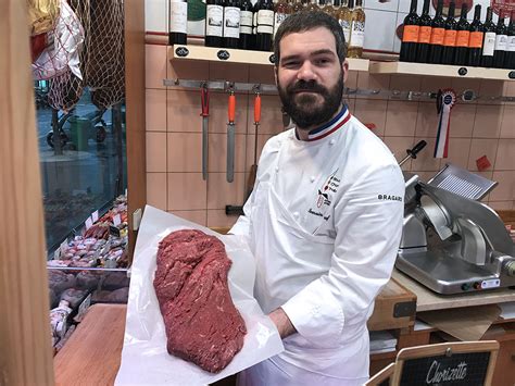 Romain Leboeuf boucher passionné et Meilleur Ouvrier de France