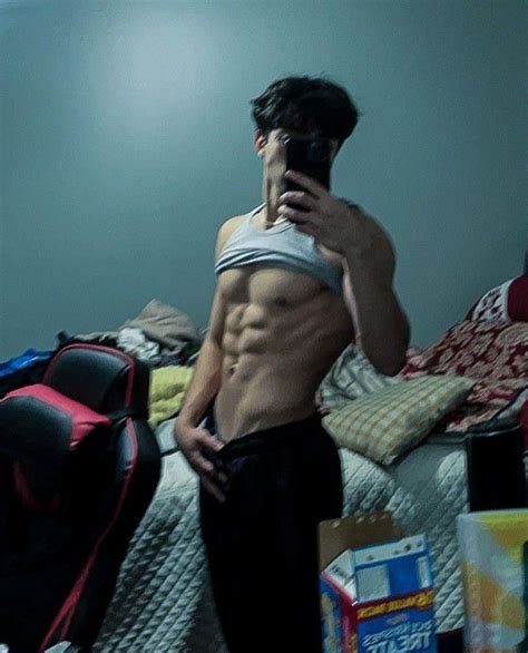 Yiczii Fotos De Abdomen Chicos Musculosos Chicos Surfistas Guapos