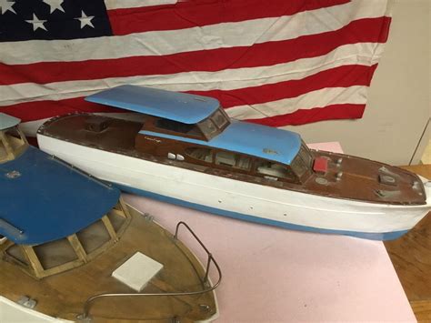 Vintage S Chris Craft Model Boats Two Boats Together Inches Long