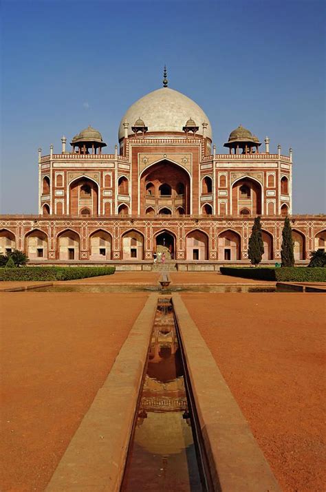 Humayuns Tomb Is A Complex Of Buildings Built As The Mughal Emperor