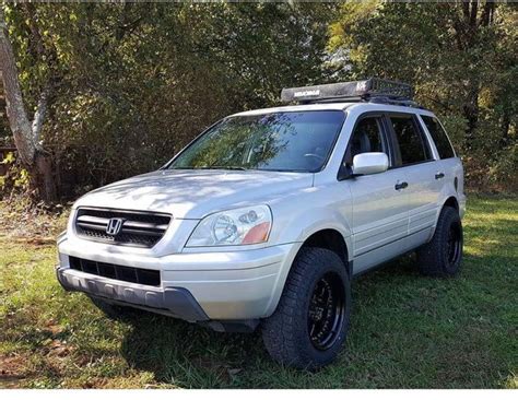 Honda Pilot Lifted Off Road