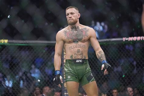 Conor Mcgregor Dreams Of A Million Fight And Mayweather Starts To