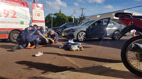 Duas pessoas são socorridas em acidente no Bairro Neva CGN O maior