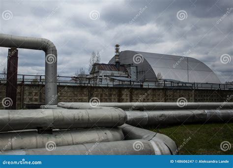 : View of the Destroyed Reactor 4 and the Memorial for the Chernobyl Liquidators Editorial ...