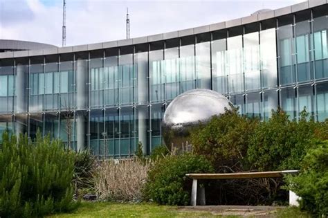 Former Gchq Worker Admits Attempting To Murder Us Spy With Two Knives