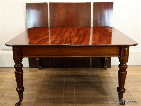 Victorian Mahogany Extending Dining Table With Spare Leaves Tables Dining And Other Large