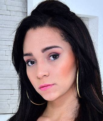 Hanna Rios Shemale Porn