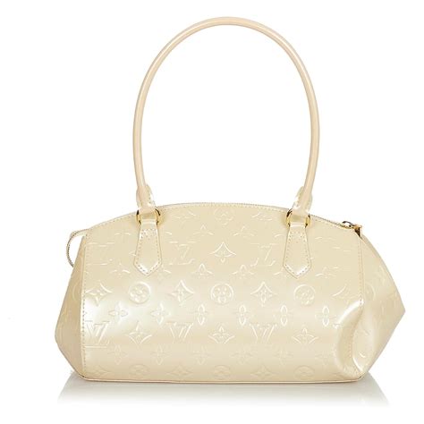 Louis Vuitton White Vernis Sherwood Pm Leather Patent Leather Ref