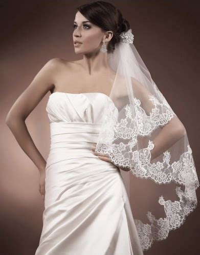 Voile de mariée tulle italien ivoire ou blanc et dentelle Anouska