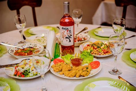 India House - индийски ресторант, ресторанти, Център