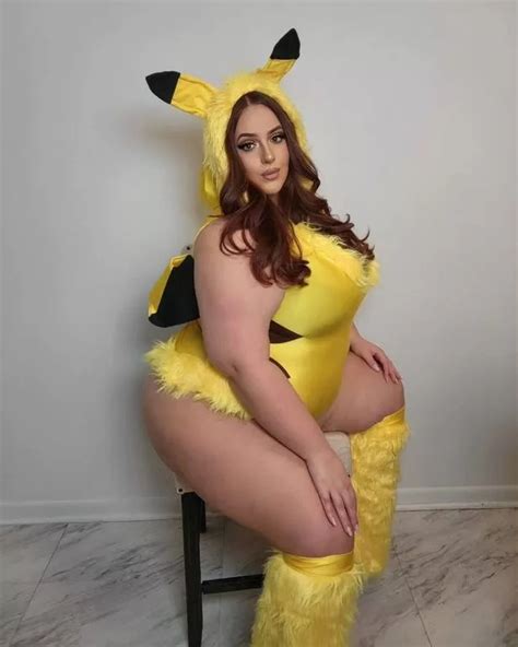 I M A Hot Fat Girl Nobody Will Stop Me From Wearing Sexy Halloween Costumes Daily Star