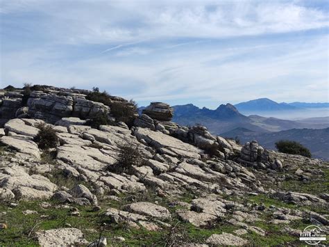 Ruta Por El Paraje Natural Del Torcal De Antequera Málaga