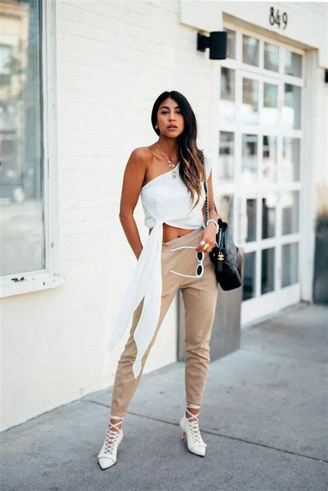 28 Outfits Con Pantalón Beige Casuales Y Elegantes Que Tu Jefa Envidiara