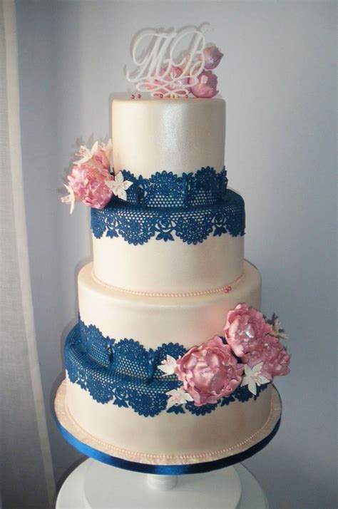 Wedding Cake Decorated Cake By Rositsa Lipovanska Cakesdecor