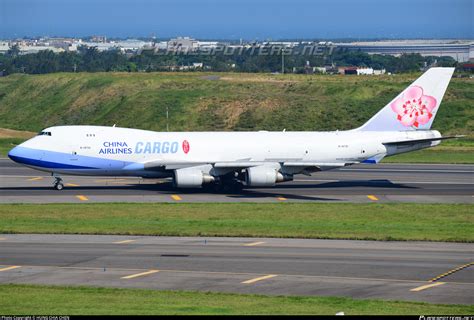 B 18721 China Airlines Boeing 747 409F Photo By HUNG CHIA CHEN ID