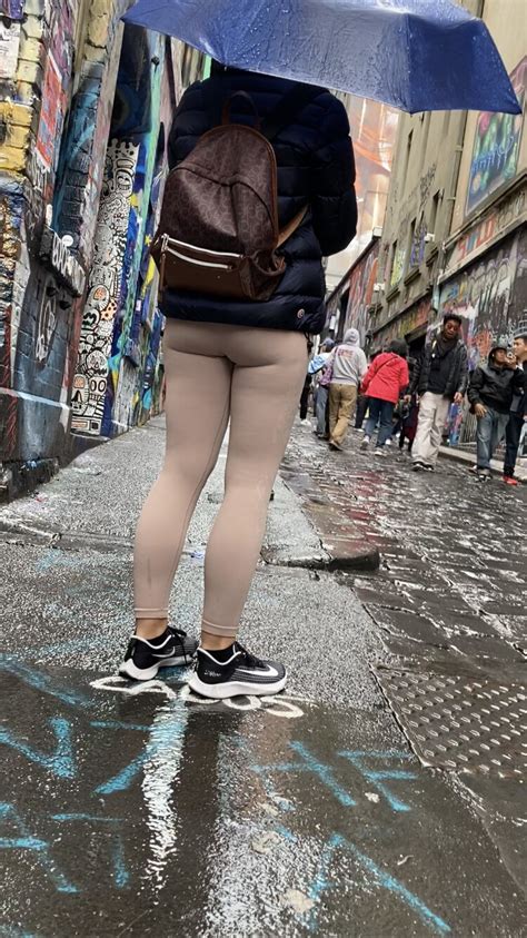 Tight Asian Hottie In Nude Leggings Spandex Leggings Yoga Pants Forum