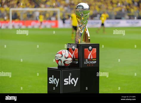 Dfl logo hi-res stock photography and images - Alamy
