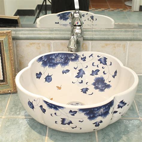 Lavabo De Salle De Bain En Céramique Bleu Et Blanc En Forme De Fleur