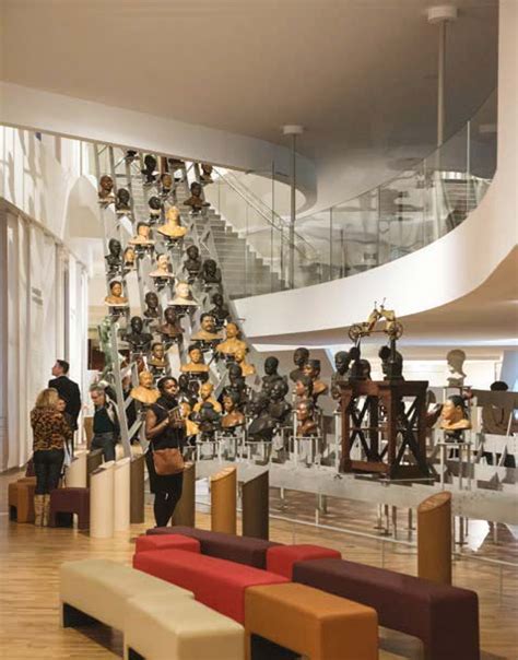 Musée De Lhomme Museva Select
