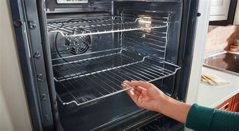 Self-Cleaning vs. Steam-Cleaning Oven: Which Is Right for You? | KitchenAid