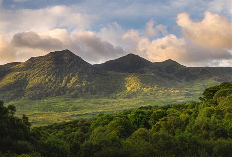 9 Highest Mountains in Ireland | Mountain Guide | Hogans Irish Cottages