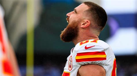 What is Travis Kelce's haircut? Explaining history behind the fade ...