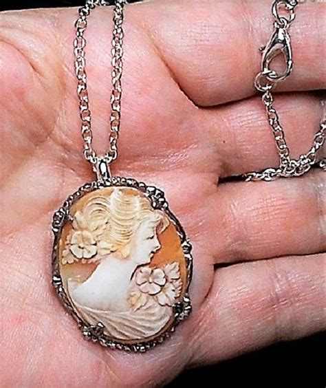 Sterling Shell Cameo Necklace Hand Carved Beauty W Flowers Etsy