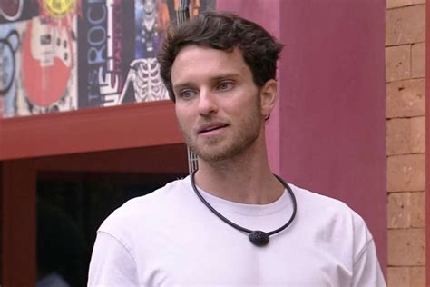 Bbb22 Lucas é O Novo Líder Rádio Terra Fm