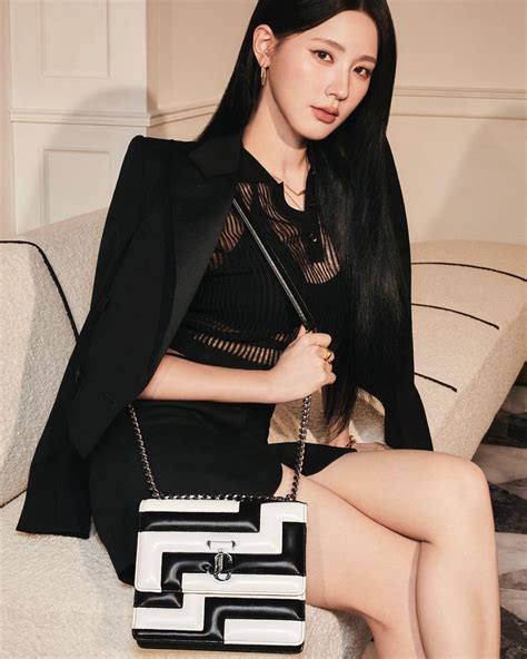 Miyeon G I Dle Jimmy Choo 2024 • Celebmafia