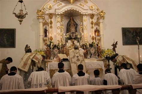 CATHOLICVS El Arzobispo Castrense De Brasil Oficia La Solemne Santa