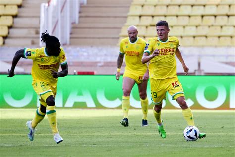 Le Canari à Emporter Lessentiel De Lactu Du Fc Nantes Dhier