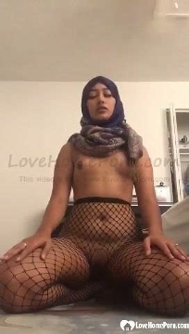 Muslim Girls Nude Namaz Sex Pictures Pass