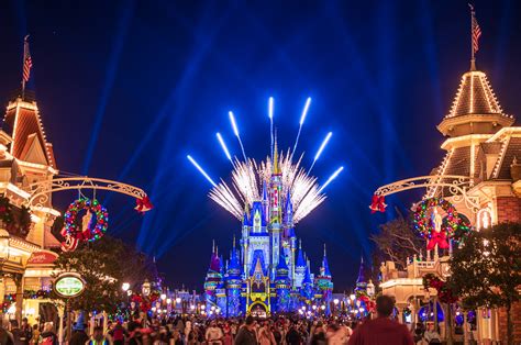 Disney World Christmas 2021 Ultimate Guide - Latest News - ClausNet